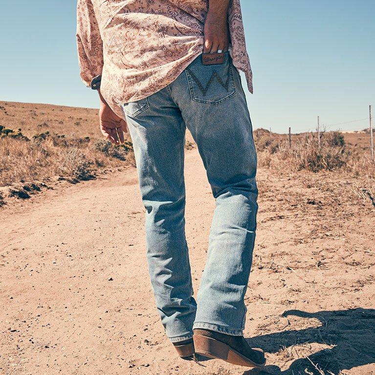 Shop Men's Clothing, Shirts & Denim | Wrangler®