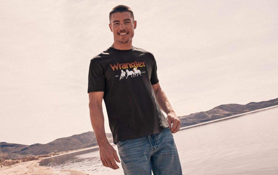 Shop Men's Clothing, Shirts & Denim | Wrangler®