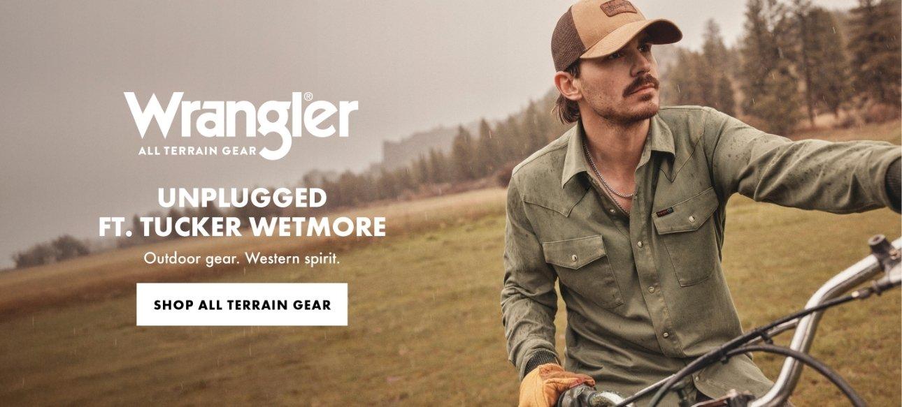 Wrangler All Terrain Gear Men's Tech Wrange Reversible Vest in Jet Black
