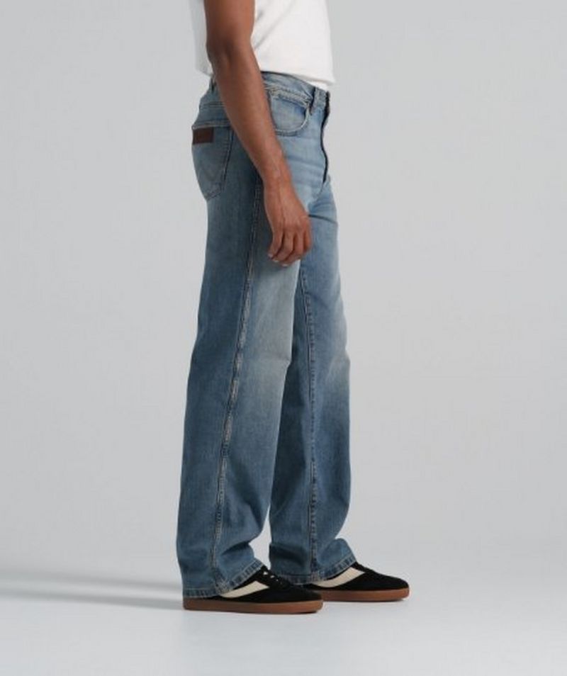 LOOSE STRAIGHT