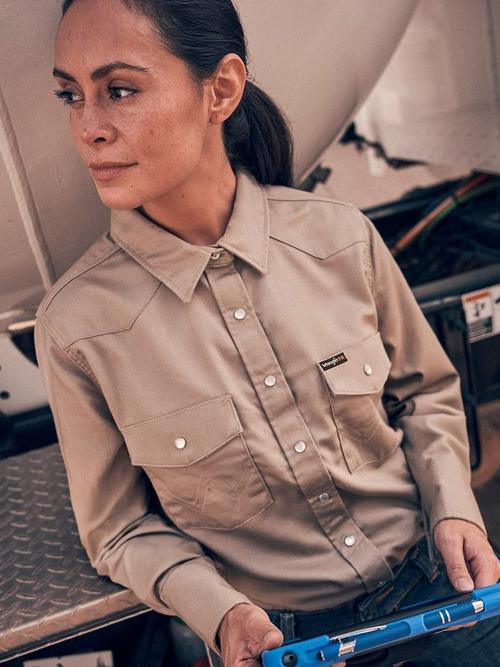 Workwear for Women | Jeans, Shorts, Tees, and More
