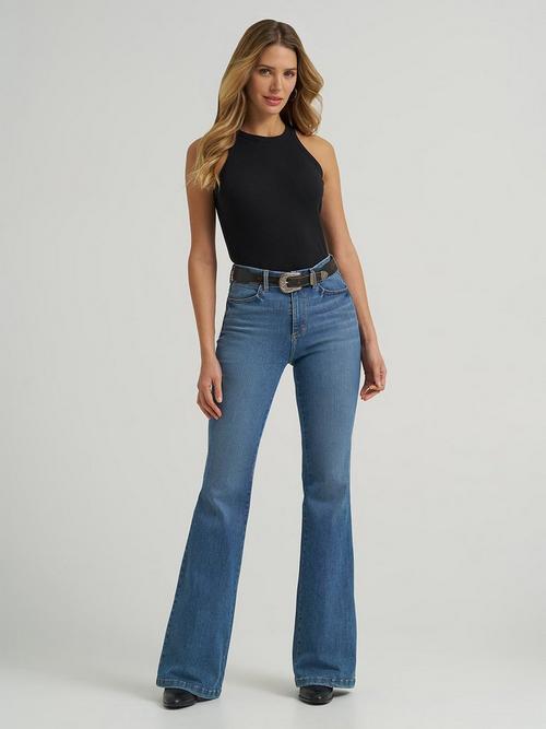 Women wearing Wrangler flare jeans