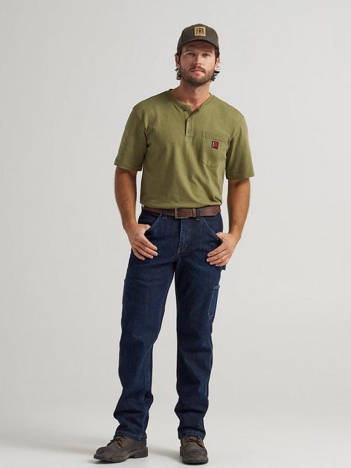 Man wearing Wrangler workwear jeans