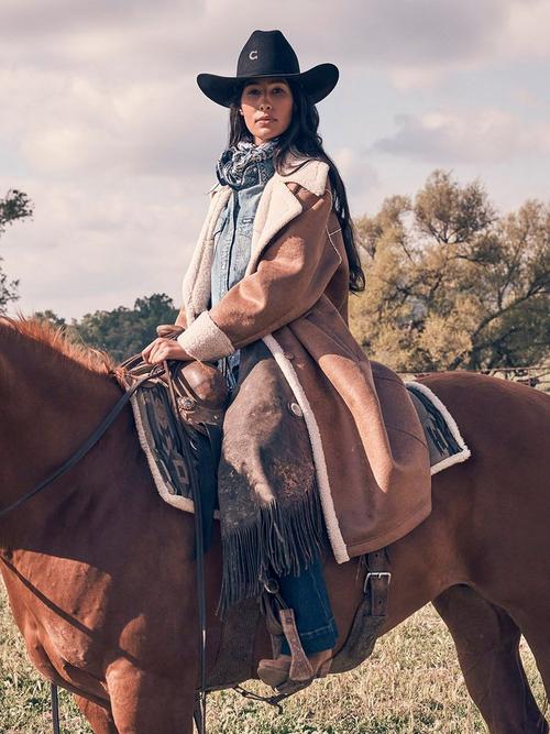 Women wearing western denim jacket